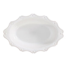 Berry & Thread 18" Oval Baker
