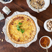 Berry & Thread Pie Dish