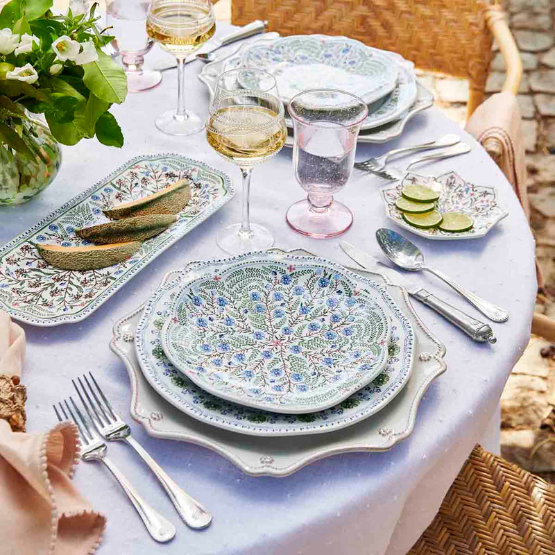 Villa Seville Scalloped Dessert/Salad Plate